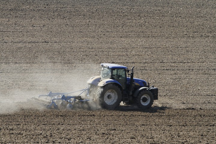 Tuning the New Holland T6.180